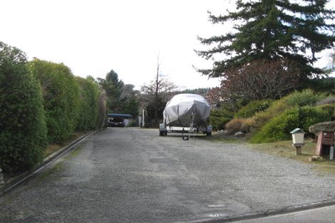 Photo of property in 14 Rimu Lane, Wanaka, 9305