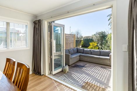 Photo of property in 1 Waterhouse Street, Masterton, 5810
