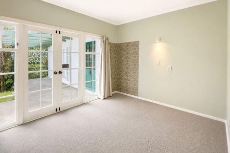 Photo of property in 159 Brooklands Road, Vogeltown, New Plymouth, 4310