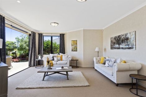 Photo of property in 15 Richmond Heights, Bethlehem, Tauranga, 3110