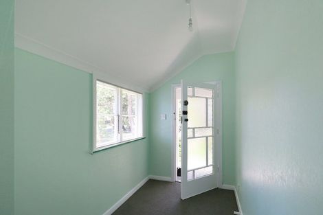 Photo of property in 70 Durham Crescent, Fairfield, Lower Hutt, 5011