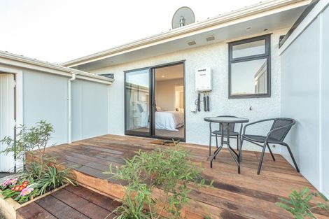 Photo of property in 1 Kupe Place, Castlecliff, Whanganui, 4501