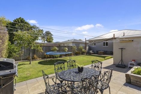 Photo of property in 15 Brasell Street, Fairfield, Lower Hutt, 5011