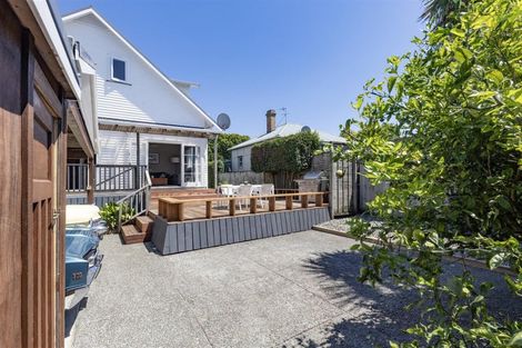 Photo of property in 86 Astley Avenue, New Lynn, Auckland, 0600