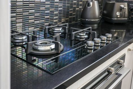 Photo of property in 17 Meteor Road, Hobsonville, Auckland, 0616