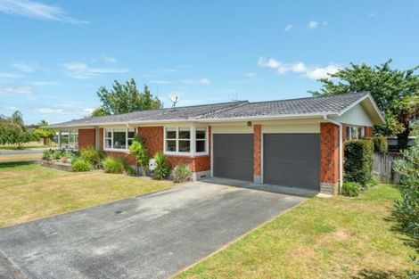 Photo of property in 1 Edwin Street, St Andrews, Hamilton, 3200