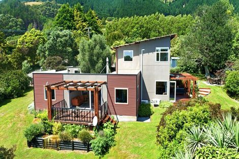 Photo of property in 32 Hadfield Road, Peka Peka, Waikanae, 5391
