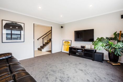 Photo of property in 17 Kepler Way, Aotea, Porirua, 5024