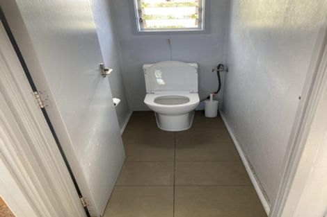 Photo of property in 2/1 Leigh Terrace, Bayview, Auckland, 0629