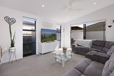 Photo of property in 6 Maara Close, Papamoa Beach, Papamoa, 3118