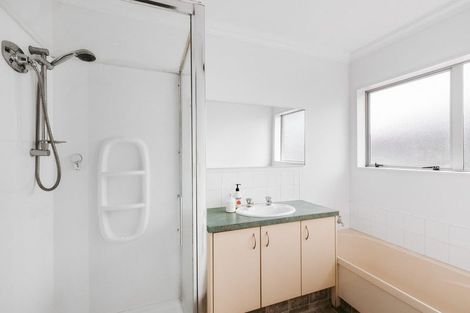 Photo of property in 10 Webb Place, Papamoa Beach, Papamoa, 3118