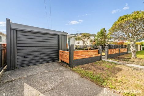 Photo of property in 53 York Street, Moera, Lower Hutt, 5010