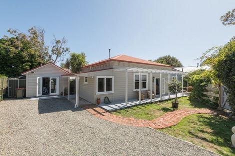 Photo of property in 61 Bronte Street East, Nelson, 7010