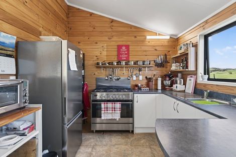 Photo of property in 264 Bee Bush Road, Arapohue, Dargaville, 0374