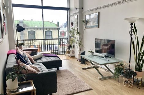 Photo of property in Qba Apartments, 1j/51 Webb Street, Mount Cook, Wellington, 6011