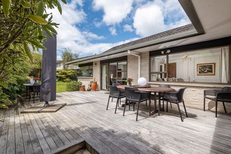 Photo of property in 2/19 Amante Crescent, Mairangi Bay, Auckland, 0630