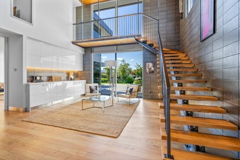 Photo of property in 32 Talboys Drive, Winton, 9720