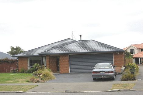 Photo of property in 35 Broadhaven Avenue, Parklands, Christchurch, 8083