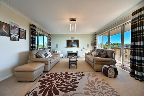 Photo of property in 43 Brabant Drive, Ruby Bay, Mapua, 7005