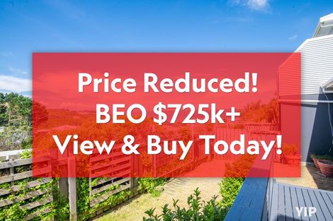 Photo of property in 7c Cheyne Walk, Newlands, Wellington, 6037