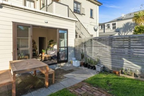 Photo of property in 4/33 Tory Street, Petone, Lower Hutt, 5012