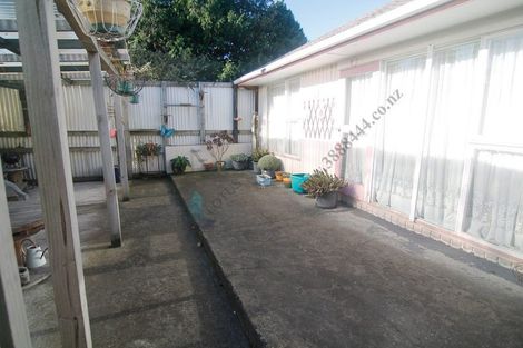 Photo of property in 47 Maces Road, Bromley, Christchurch, 8062