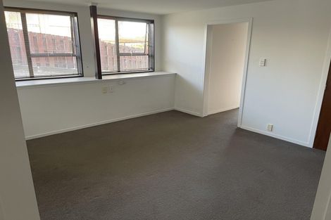 Photo of property in 245 Sunset Road, Sunnynook, Auckland, 0632