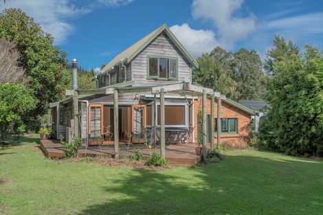 Photo of property in 1219 Whangapoua Sh25 Road, Te Rerenga, Coromandel, 3582