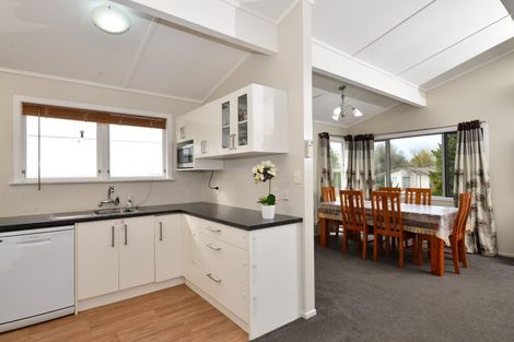 Photo of property in 72 Snell Drive, Chartwell, Hamilton, 3210