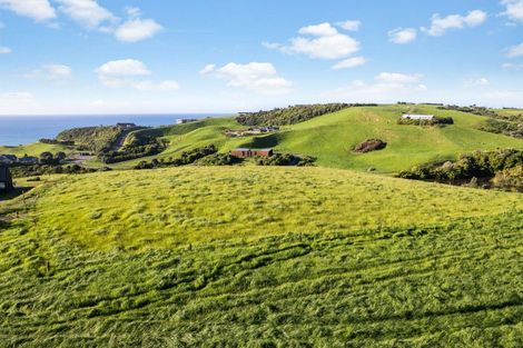 Photo of property in Tapuae, 11 Washer Road, Omata, New Plymouth, 4374