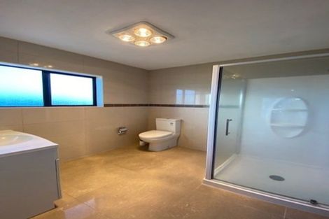 Photo of property in 5 Fielding Crescent, Farm Cove, Auckland, 2012