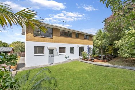 Photo of property in 79 Albatross Road, Red Beach, 0932