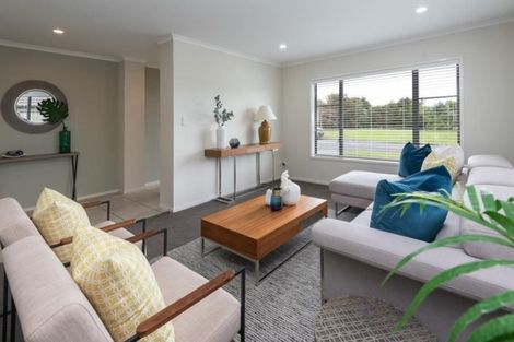 Photo of property in 50 Cyril French Drive, Flat Bush, Auckland, 2016