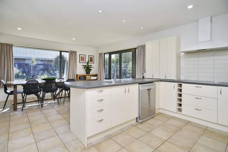 Photo of property in 9 Parkinson Place, Woodend, 7610