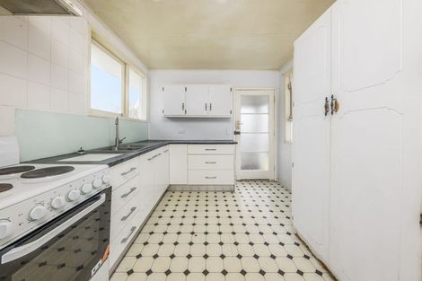 Photo of property in 18 Olive Crescent, Papatoetoe, Auckland, 2025