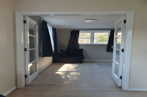 Photo of property in 96 Reynolds Street, Taita, Lower Hutt, 5011