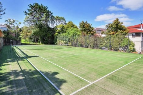 Photo of property in 124b Sandspit Road, Shelly Park, Auckland, 2014