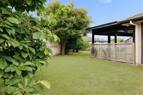 Photo of property in 2 Maara Close, Papamoa Beach, Papamoa, 3118