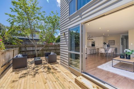 Photo of property in 13e Hamlin Road, Mount Wellington, Auckland, 1060