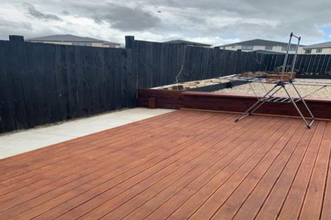 Photo of property in 40 Drumconnell Drive, Flat Bush, Auckland, 2019