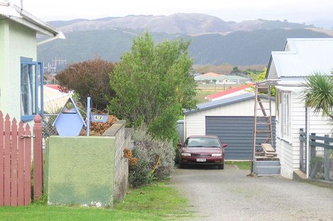 Photo of property in 47a Bluegum Road, Paraparaumu Beach, Paraparaumu, 5032