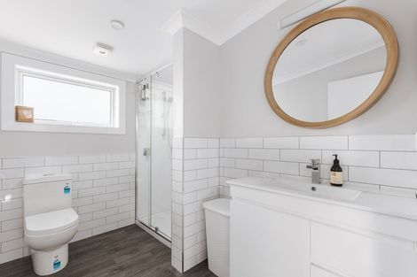 Photo of property in 12 Mcdonnell Street, Omokoroa, 3114