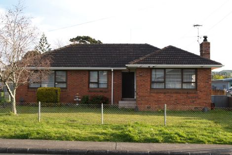 Photo of property in 18 Blake Road, Mangere East, Auckland, 2024