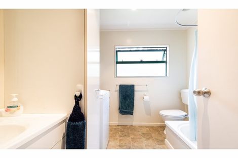 Photo of property in 80 Puke Road, Kumeu, 0891