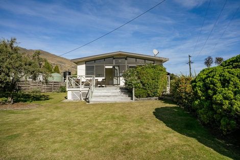 Photo of property in 137 Kent Street, Kingston, Athol, 9793