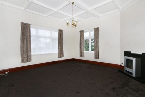 Photo of property in 36 Lyndhurst Street, Takaro, Palmerston North, 4412