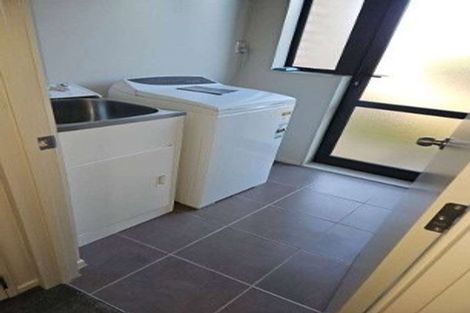 Photo of property in 17a Cameron Street, Papakura, 2110