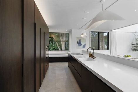 Photo of property in 366 Frankley Road, Ferndale, New Plymouth, 4310