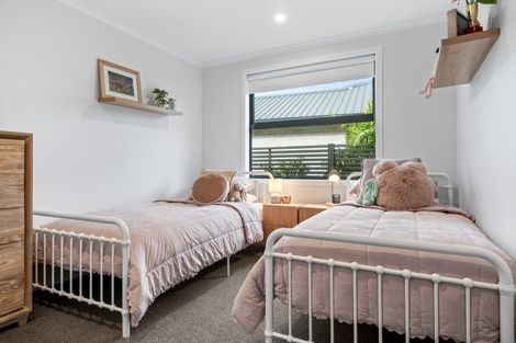 Photo of property in 24 Maturiki Drive, One Tree Point, 0118