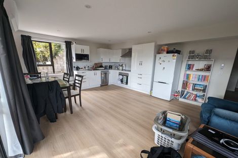 Photo of property in 11 Kinnel Grove, Papakowhai, Porirua, 5024